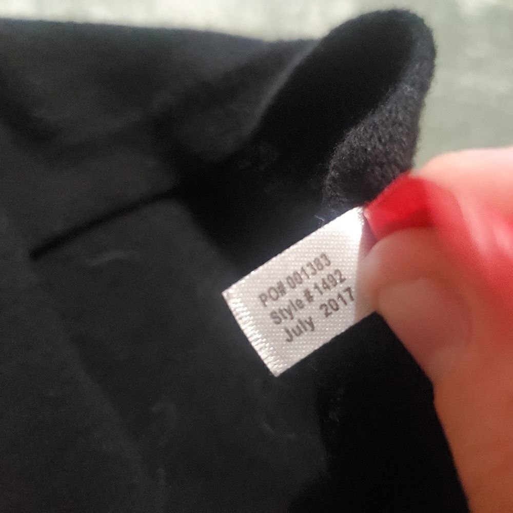 Ruby Ribbon black button front poncho/cardigan sz M/L - Picture 3 of 4